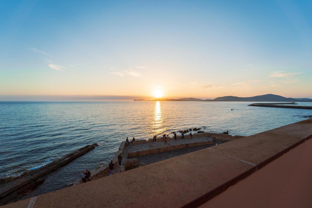 Sea Front Terrace Marco Polo Apartman Alghero Kültér fotó
